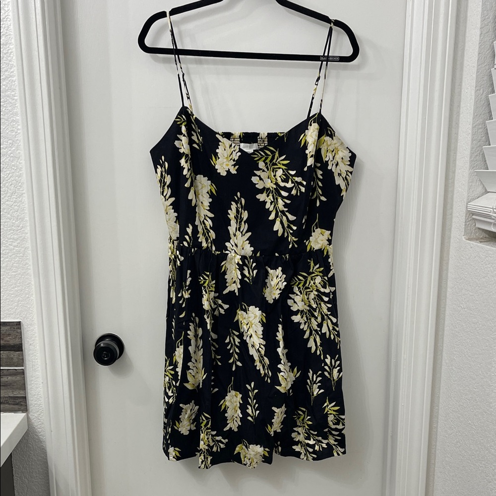 H&M Black and Cream Floral Mini Dress